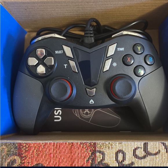 GAMING CONTROLLER - Picture 3 of 6